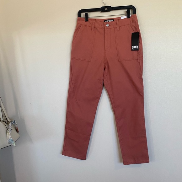 DKNY Canyon Rose Coral High Rise Slim Straight Leg Cropped size 2/26 - Picture 1 of 12